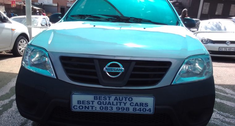 2013 Nissan Np-200 1.6 Engine Capacity with Manuel Transmission,