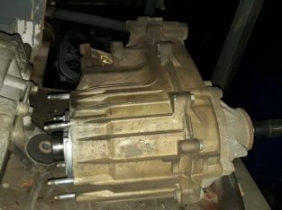Jeep Cherokee 2.8 KJ manual transfer case for sale
