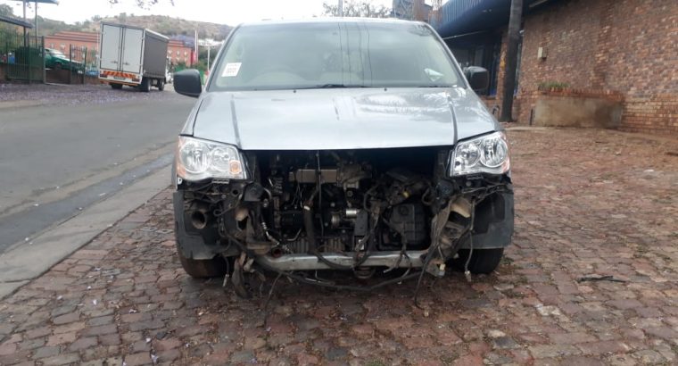 Chrysler Grand Voyager 2.8 LE 2008-18 stripping for used spares