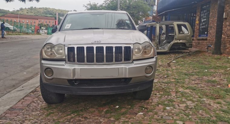 Stripping Jeep Grand Cherokee 3.0 Wk used spares for sale