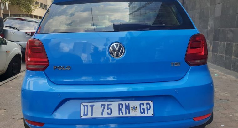 VOLKSWAGEN POLO TSI