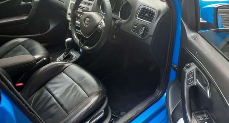 VOLKSWAGEN POLO TSI