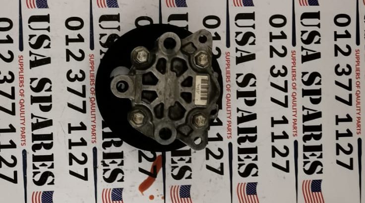Jeep Cherokee 2.5 KJ used power steering pump for sale