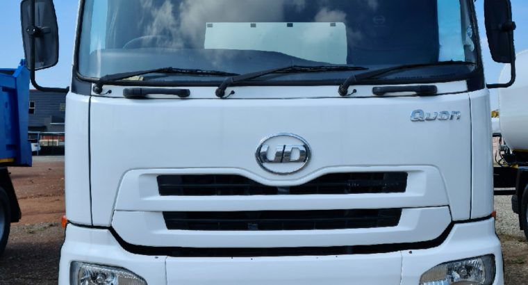 2013 NISSAN UD QUON GW26 410 WATER TANKER 18000L TRUCK FOR SALE.