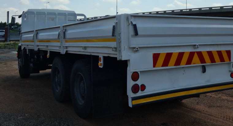 2013 MAN CL26 280 DROPSIDE TRUCK FOR SALE.