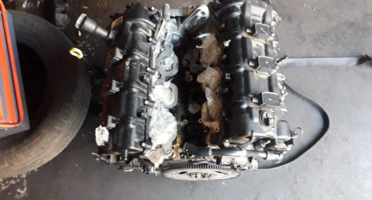 Jeep Cherokee 3.2 KL used petrol engine for sale