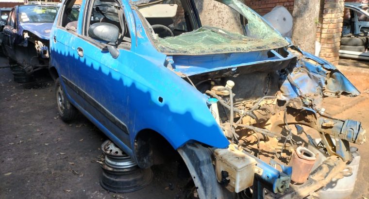 Chev Spark 0.8 spare parts for sale