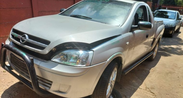 Opel Corsa Gamma 1.7 2007 used spare parts for sale