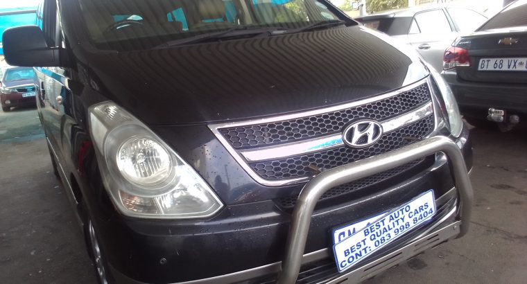 2013 Hyundai H-1 2.5 Engine Capacity with Automatic Transmission,