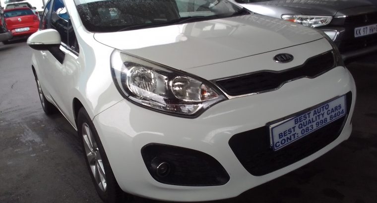 2012 Kia Rio 1.4 Engine Capacity with Manuel Transmission, Hatchb