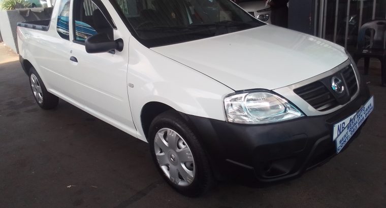 2018 Nissan NP-200 1.6 Engine Capacity with Manuel Transmission,