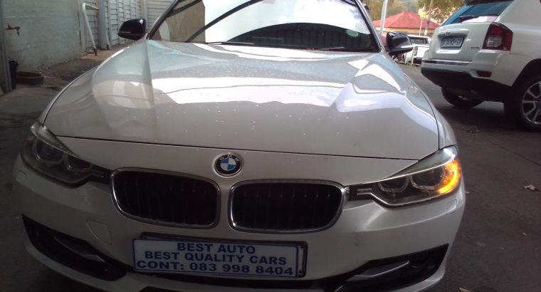 2013 BMW 320-D F-30 with Automatic Transmission, Electric Window,