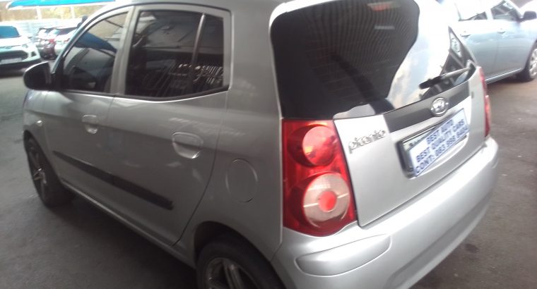 2011 Kia Picanto 1.1 Engine Capacity with Manuel Transmission, El