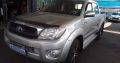 2009 Toyota Hilux 2.7 Engine Capacity VVTI Petrol with Manuel Tra