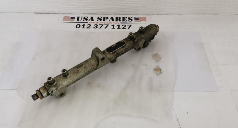 Jeep Cherokee (Liberty) 2.5 KJ used diesel fuel rail for sale