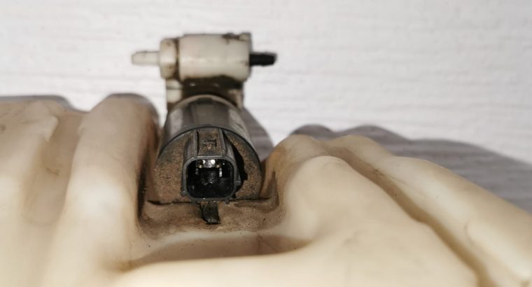 Jeep Cherokee (Liberty) 2.5 KJ used water coolant for sale