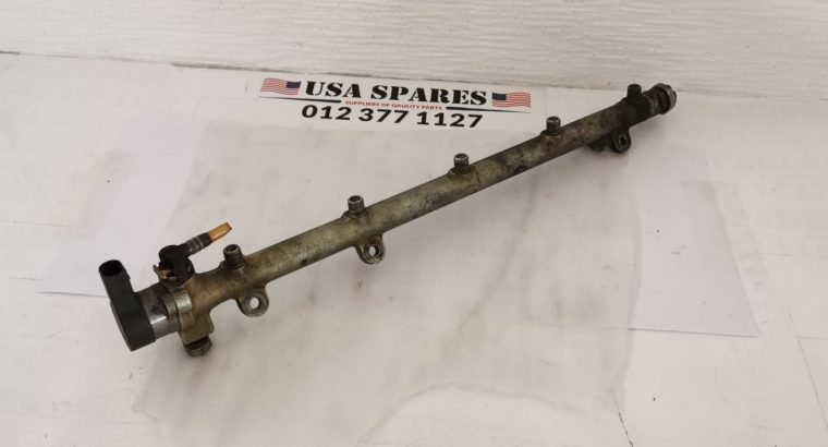 Jeep Grand Cherokee 2.7 WJ used diesel fuel rail for sale