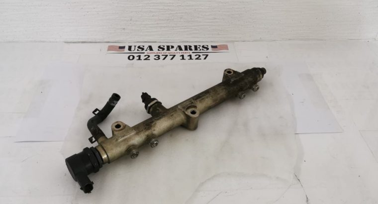 Jeep Cherokee (Liberty) 2.8 KJ used diesel fuel rail for sale