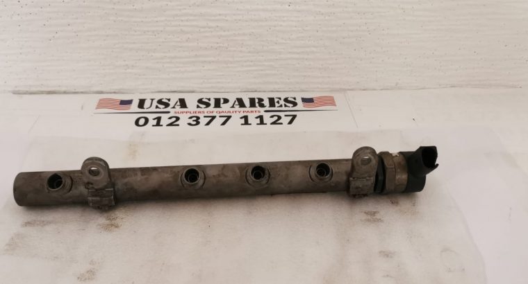 Jeep Grand Cherokee 3.0 WK used diesel fuel rail for sale