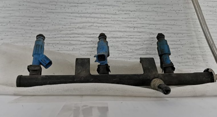 Jeep Cherokee (Liberty) 3.7 KJ used fuel rail for sale