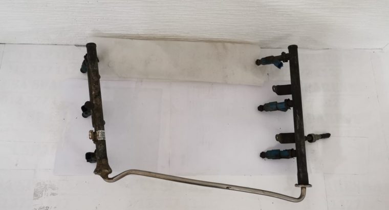 Jeep Cherokee (Liberty) 3.7 KJ used fuel rail for sale