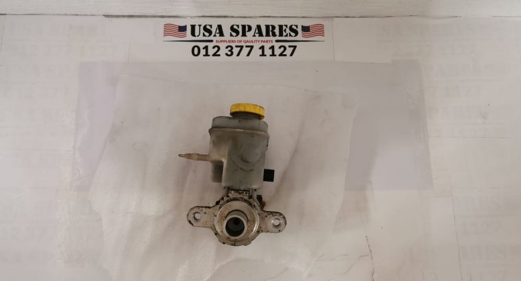 Jeep Cherokee 3.7 KK used brake master cylinder for sale