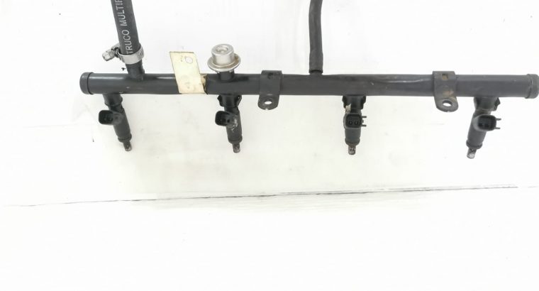 Jeep Grand Cherokee 5.7 WK used petrol fuel rail for sale