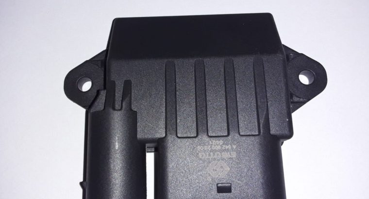 Mercedes W164/204 Glow plug relay for sale
