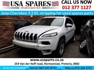 Jeep Cherokee 3.2 KL petrol stripping for used spares parts
