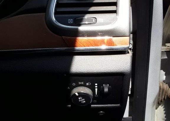 Jeep Grand Cherokee WK2 2011-2019 used interior spares parts