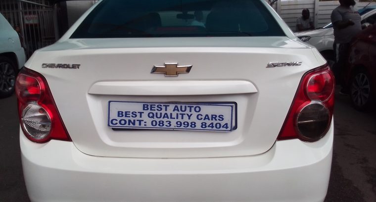 2013 Chevrolet Sonic 1.6 Engine Capacity Sedan with Manuel Transm