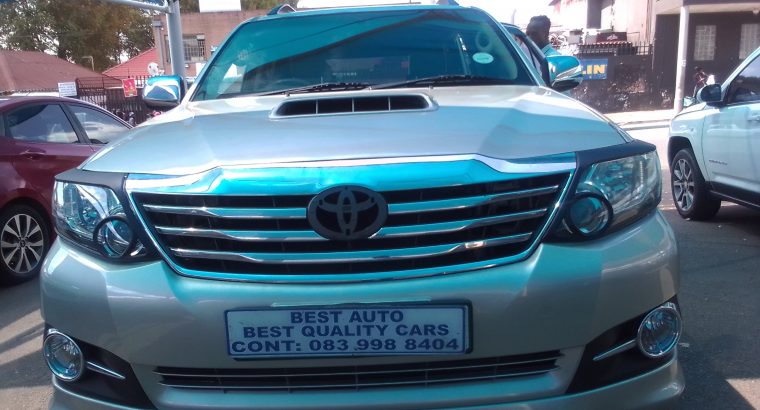 2009 Toyota Fortune 3.0 Engine Capacity 4X2 with Automatic Transm