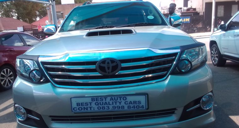 2009 Toyota Fortune 3.0 Engine Capacity 4X2 with Automatic Transm