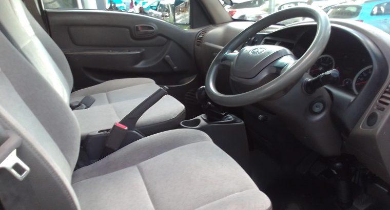 2014 Hyundai H-100 2.6 Engine Capacity 2,6 Engine Capacity Diese
