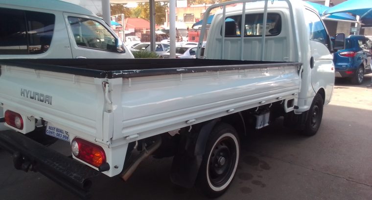 2015 Hyundai H-100 2.6 Engine Capacity Diesel with Manuel Transmi
