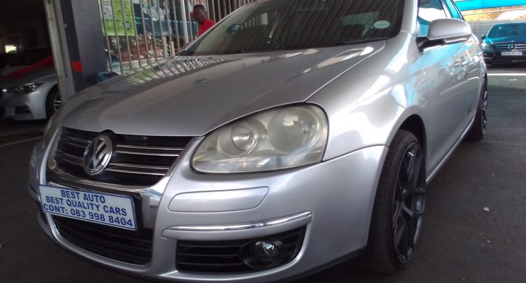 2006 VW Jetta 5 2.0 Engine Capacity Petrol with Manuel Transmissi