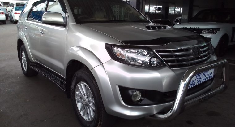 2013 Toyota Fortune 3.0 Engine Capacity D4D Diesel with Manuel T
