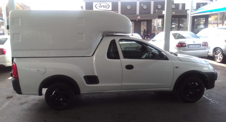 2010 Chevrolet Corsa Utility 1.4 Engine Capacity Canopy with Manu