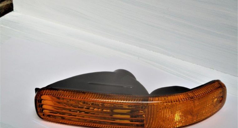 Jeep Cherokee KJ 2002-2004 indicator light for sale