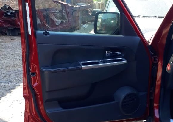 Jeep Cherokee KK 2008-13 used interior spares parts for sale