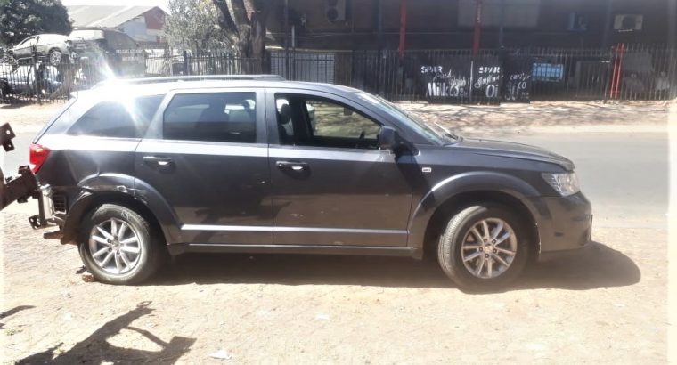 Dodge Journey 2.4 SXT stripping for used spares parts for sale
