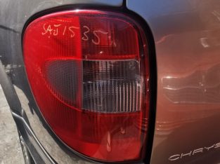 Chrysler Voyager 3.3/2.8/2.5 LE/LX used body spares parts