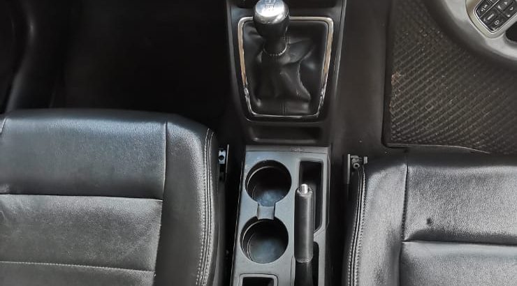 Jeep Compass MK 2007-17 used interior spares parts for sale
