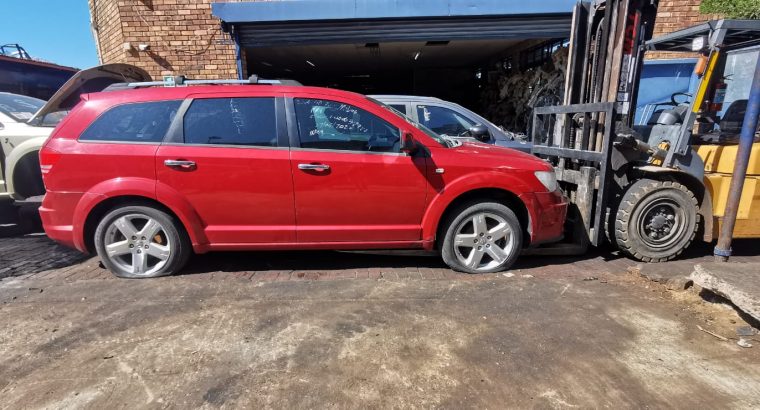 Dodge Journey 2.7 SXT RT 2007-12 stripping for used spares parts