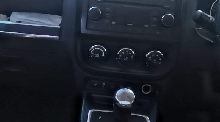 Jeep Patriot 2010-17 used interior spares parts for sale