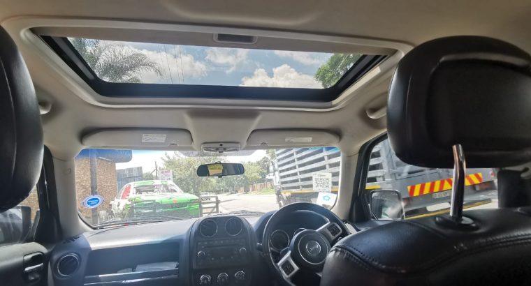 Jeep Patriot 2010-17 used interior spares parts for sale