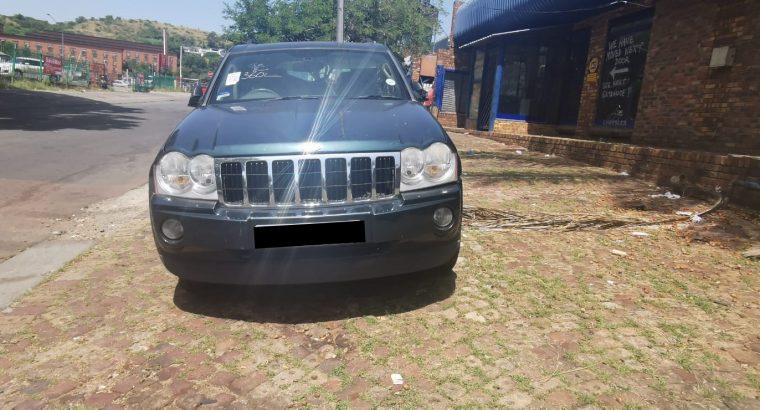 Jeep Grand Cherokee 3.0 WK stripping for used spares parts