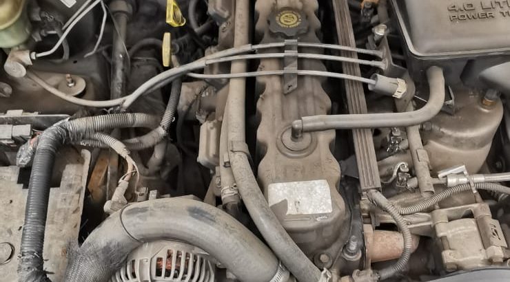 Jeep Grand Cherokee 4.0 WJ 1999 petrol engine spares parts
