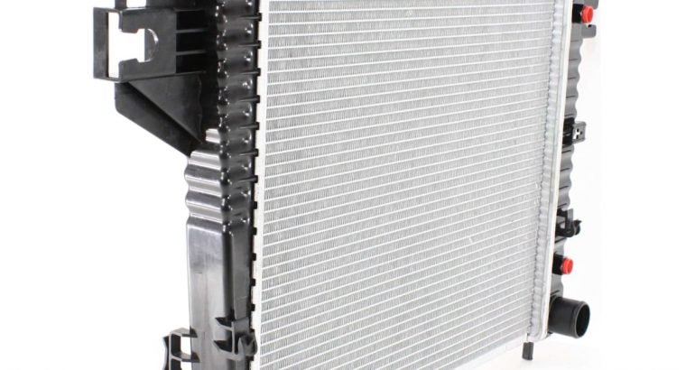 Jeep Cherokee 3.7 KJ radiator for sale