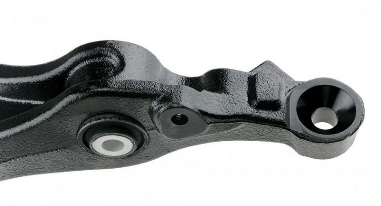 Jeep Grand Cherokee Wk2 right lower front control arm